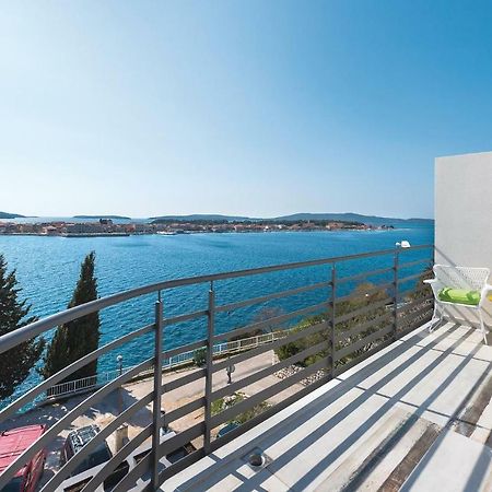 Cozy Apartment In Brodarica With Wifi Exterior photo