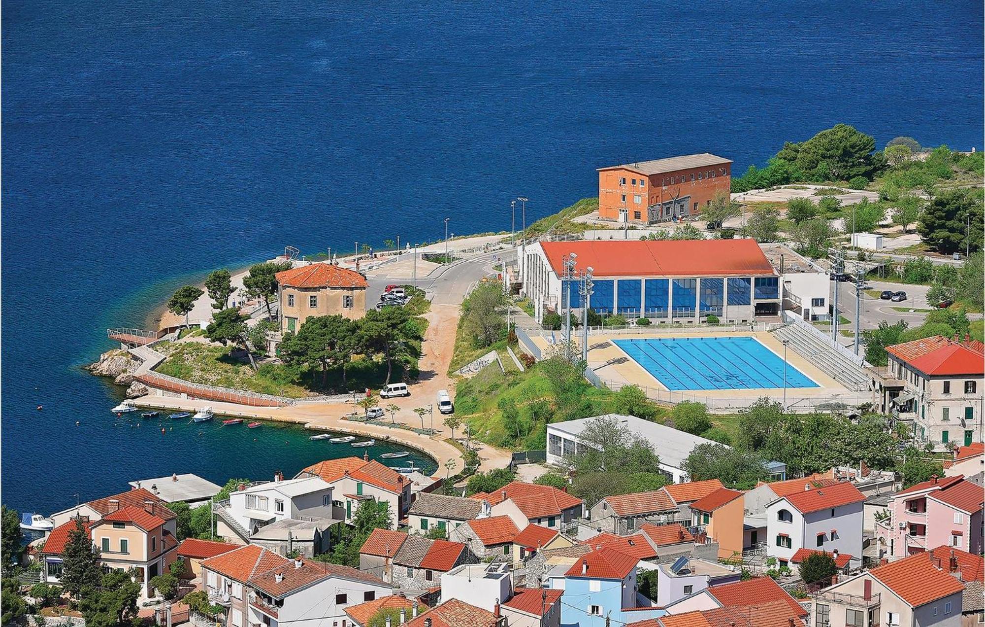 Cozy Apartment In Brodarica With Wifi Exterior photo
